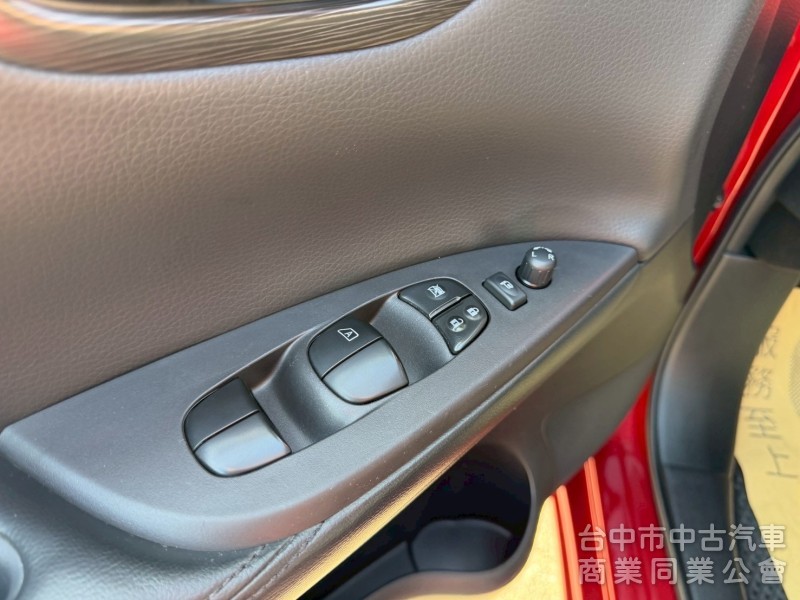 2015 Tiida 1.6豪華影音