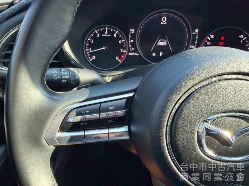 2022 Mazda3 跑三萬多