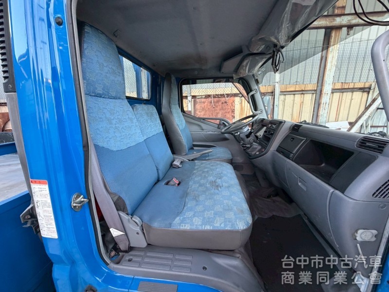 2012 堅達貨車 14.5呎 尾門