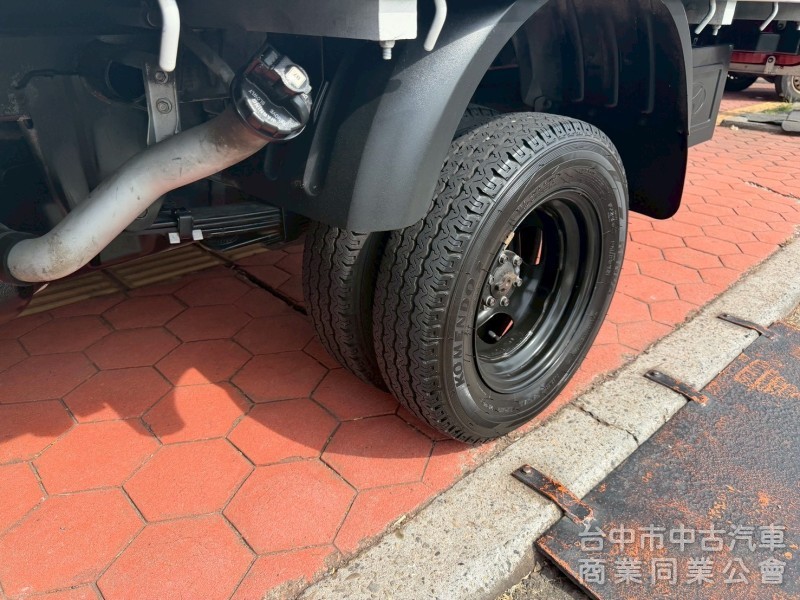 2020 小霸王自排 豪華跑六萬多公里