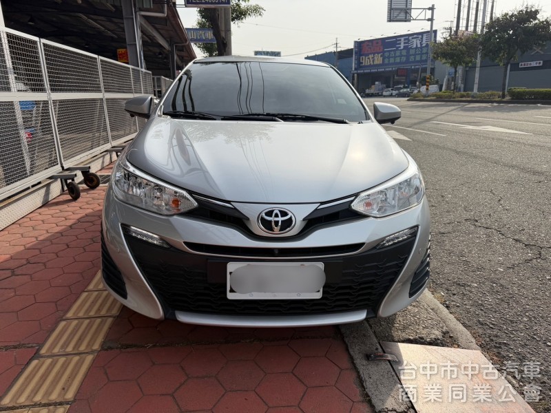 2019 Yaris 雅緻版 跑六萬多公里