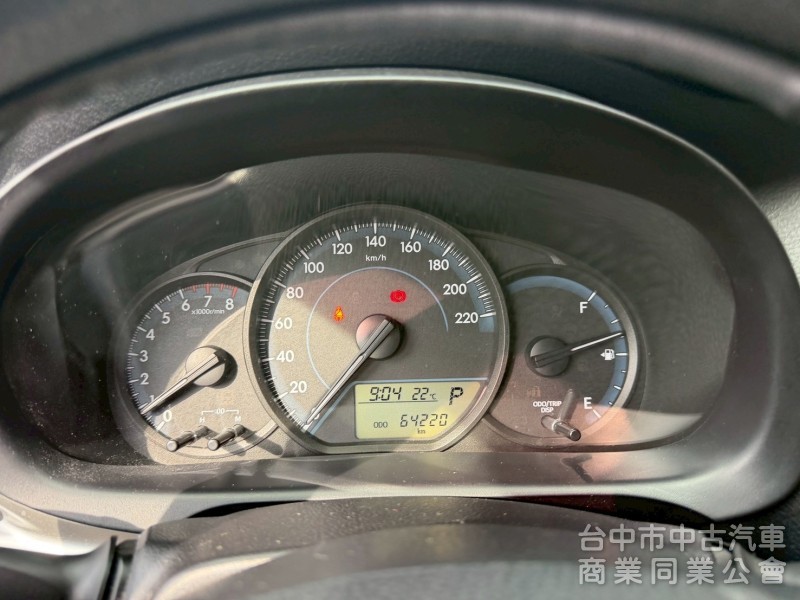 2019 Yaris 雅緻版 跑六萬多公里