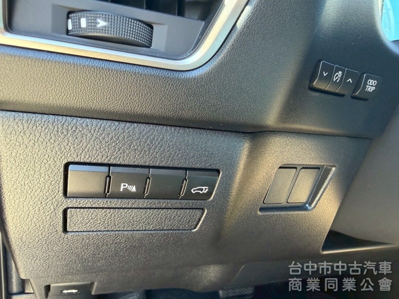 2016 NX200t跑十一萬多公里