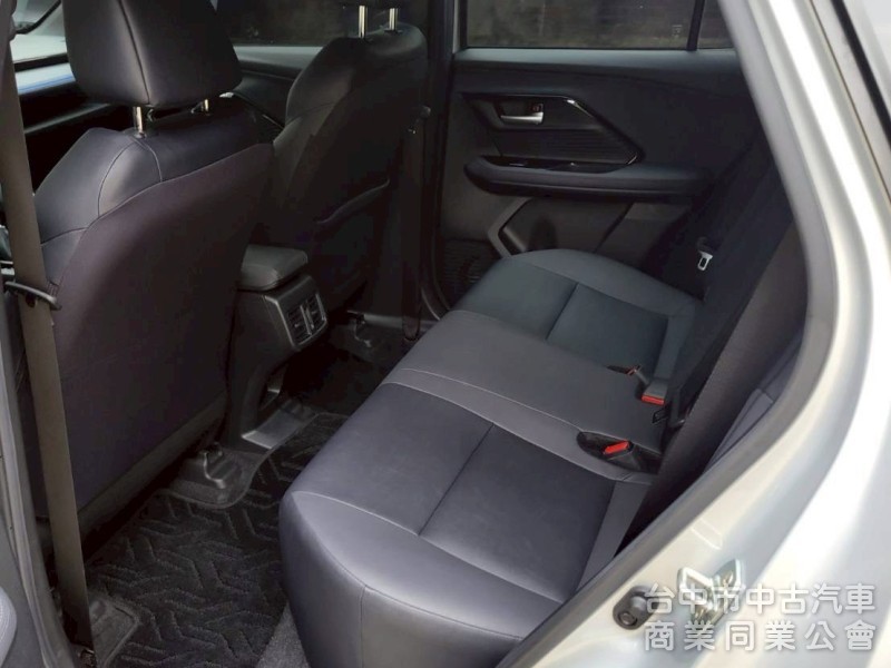 2024 Yaris Cross 酷動版