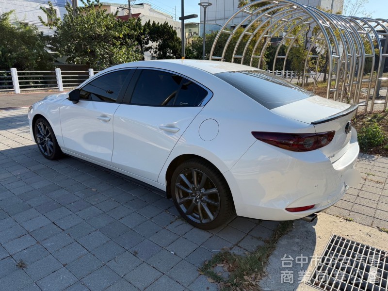 2020 Mazda3 尊榮安全版