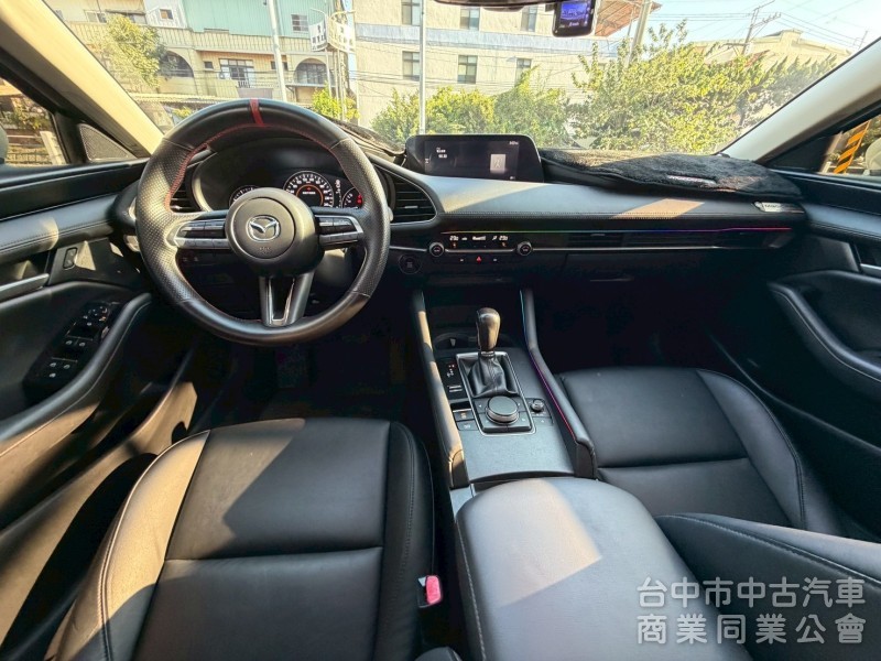 2020 Mazda3 尊榮安全版