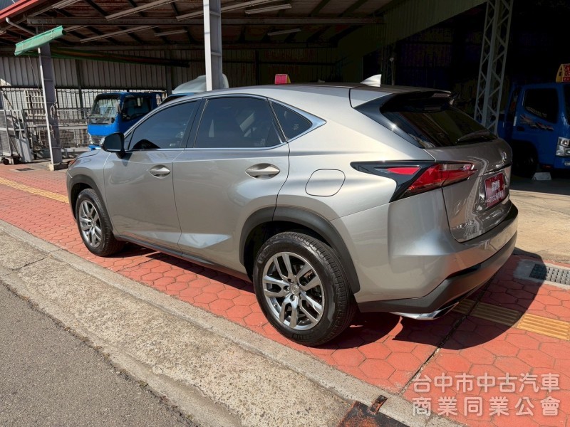 2016 NX200t豪華版 跑十一萬公里