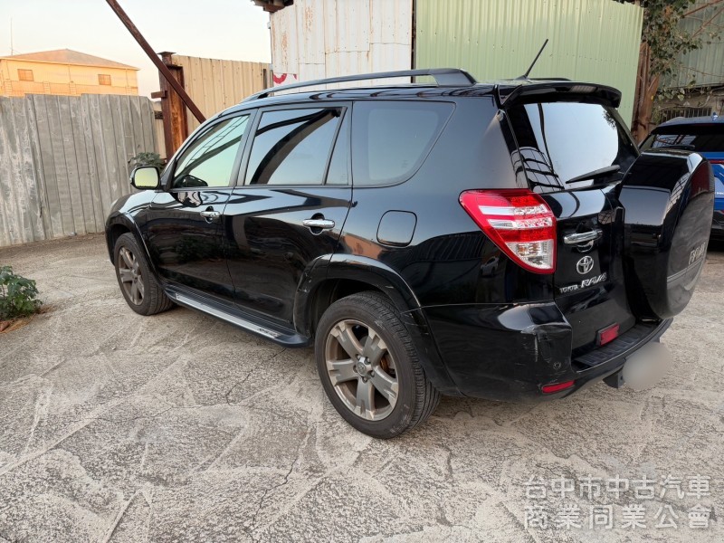 2011 Rav4 2.4 跑十三萬多公里