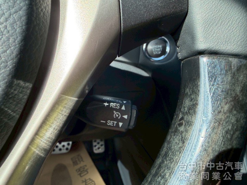 2012 RX270銀色 跑十五萬公里