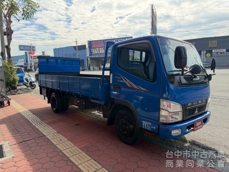 2012堅達十四呎半 跑十二萬多公里