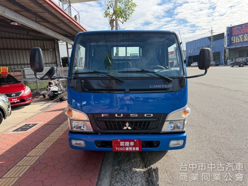 2012堅達十四呎半 跑十二萬多公里