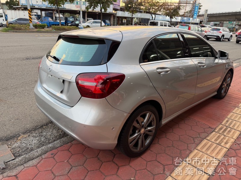 2015 A180 跑十萬