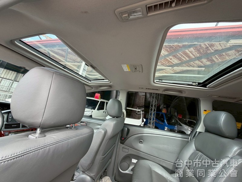 2005 Previa 2.4雙天窗 雙電滑門 僅跑八萬多公里