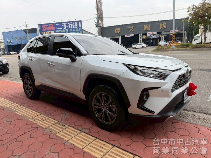 2025 Rav4 2.0旗艦 新領牌車