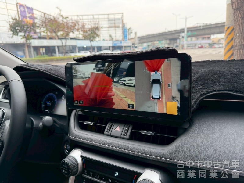 2025 Rav4 2.0旗艦 新領牌車