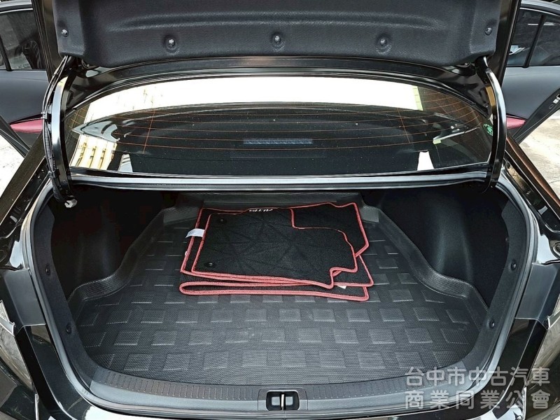 2023 GR Altis 跑兩萬多公里