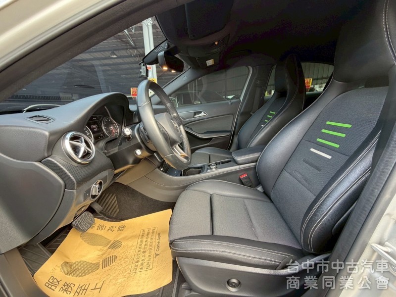 2015 A180 跑十萬多公里 原鈑件