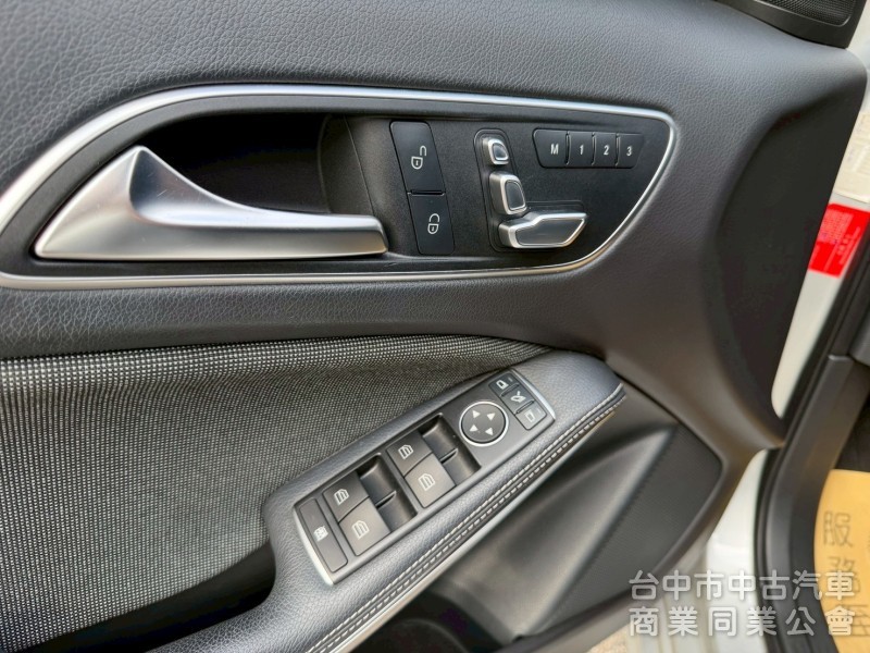 2015 A180 跑十萬多公里 原鈑件