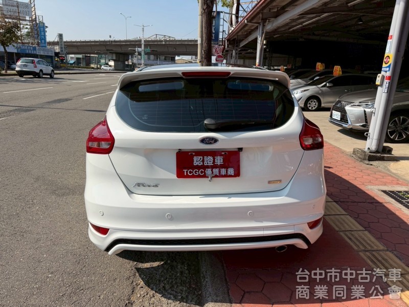 2017 Focus 時尚版跑七萬多公里