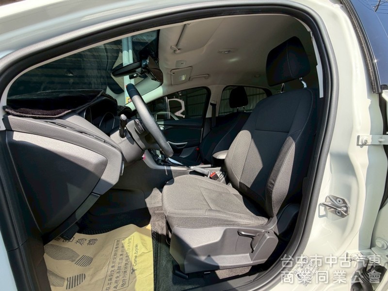 2017 Focus 時尚版跑七萬多公里