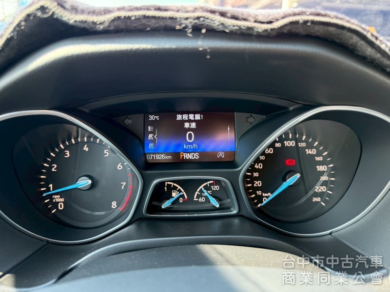 2017 Focus 時尚版跑七萬多公里