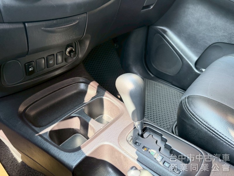 2013 Innova 2.0跑八萬多公里