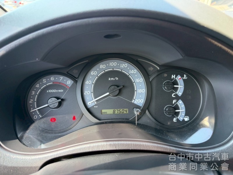 2013 Innova 2.0跑八萬多公里