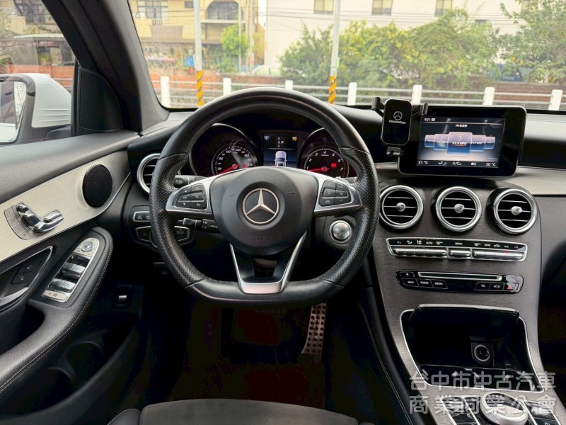 2017 GLC250 Coupe 跑六萬多公里
