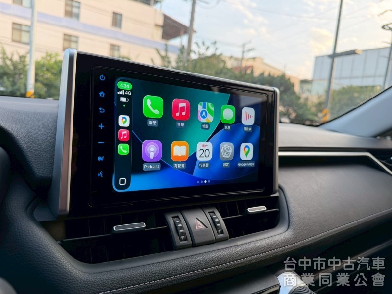 2019 Rav4 2.0旗艦跑三萬多