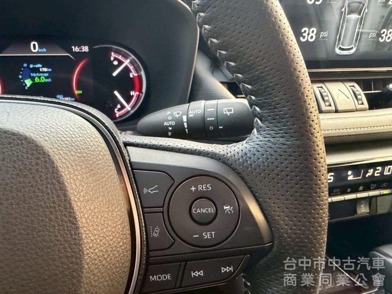 2019 Rav4 2.0旗艦跑三萬多