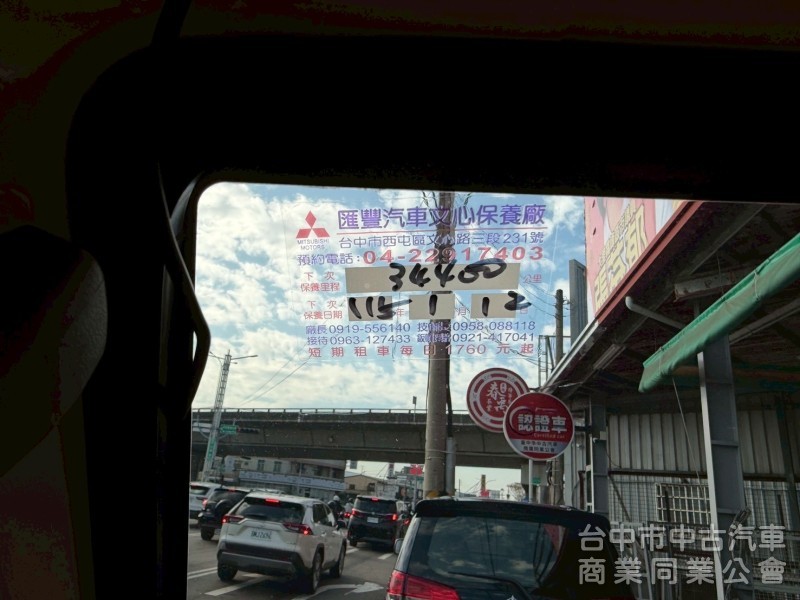 2023 得利卡廂型車 8人座自排