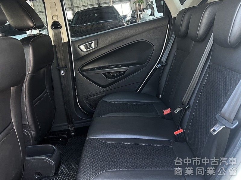 Ford Fiesta 2016款 自手排 1.1L以下 一手車 原鈑件 運動款 IKEY 便宜代步車 可全貸