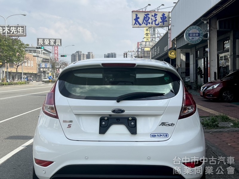 Ford Fiesta 2016款 自手排 1.1L以下 一手車 原鈑件 運動款 IKEY 便宜代步車 可全貸