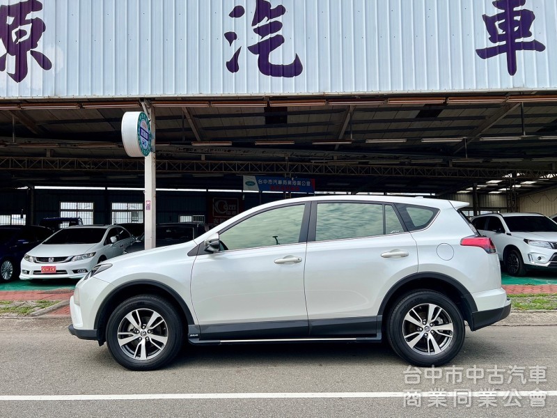 Toyota RAV4 2018款 自排 2.0L 尊爵 低里程 ACC 恆溫 免KEY 倒顯 電動座椅 已認證 全額貸