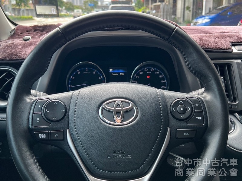 Toyota RAV4 2018款 自排 2.0L 尊爵 低里程 ACC 恆溫 免KEY 倒顯 電動座椅 已認證 全額貸