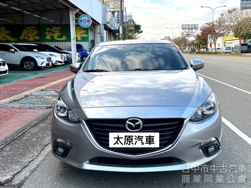 Mazda 3 2016款 自排 2.0L 一手車 原廠保養 CARPLAY 定速 原裝進口