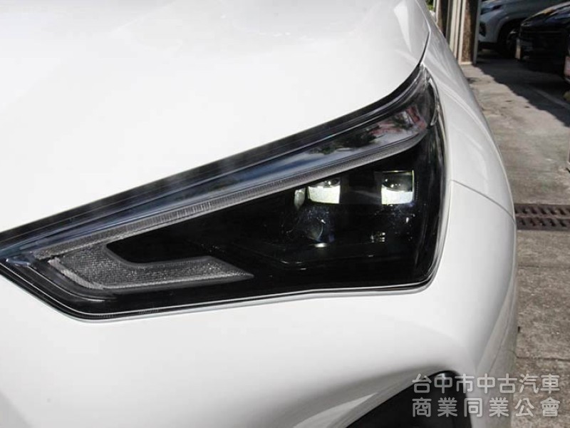 正24年出廠⭕市場熱門小休旅✅酷動版✅倒車顯影✅免鑰匙✅ACC跟車✅CARPLAY連接✅全車原鈑原漆✅可全貸✅新車利率