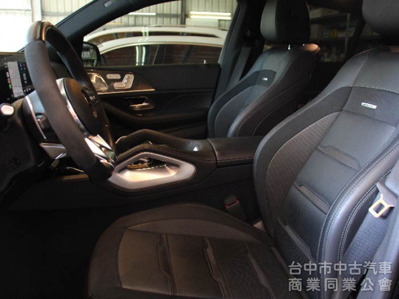 僅跑2萬⭕真正大滿配⭕市場大缺車⭕全原鈑件✅旋鈕✅跑車排氣管✅多光束✅P20輔助✅柏林⭕可做新車利率⭕車換車⭕提供保固中