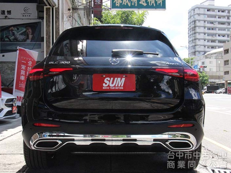 正2024年⭕四輪傳動⭕全車原漆⭕僅跑2萬✅就是新車✅價格更大優惠✅全景天窗⭕AMG⭕P20⭕新車利率⭕可全貸