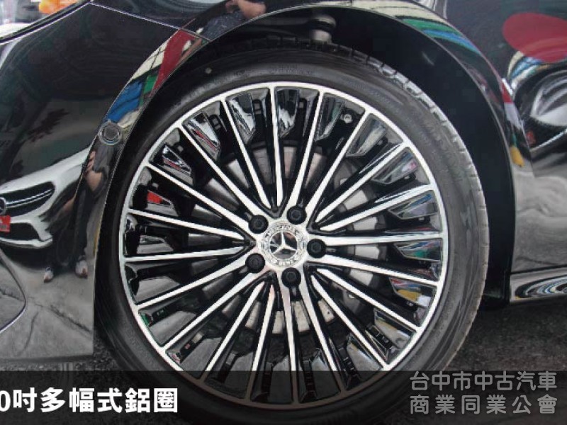 ✅正24年全新全台最滿⭕四輪傳動⭕後輪轉向⭕副駕螢幕⭕氣壓懸吊⭕P20輔助駕駛⭕抬頭顯示⭕夜色套件⭕全景天窗⭕半百萬價差