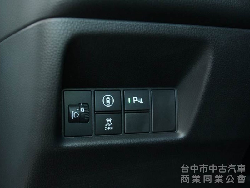 全台最低價 ✅ 油電版 ✅ 實車實價刊登 正2024出廠 ✅ 原廠保固中 摸門免鑰匙 ✅ 盲點偵測 新車利率