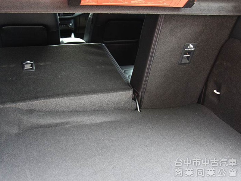 ⭕挑戰全省最便宜✅全車原漆⭕原版件✅小改款真皮座椅✅頂規VINGLE✅可全額貸款//新車利率✅新車保固中