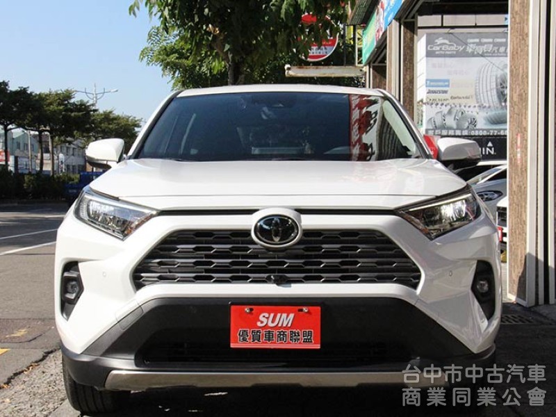 ✅正2024出廠⭕可全貸⭕現買省價差✅就是新車✅液晶儀表✅無線carplay ✅電動椅✅電子後視鏡含紀錄✅電尾門