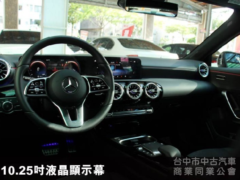 正22年出廠✅就要4MATIC四輪傳動✅正23P輔助✅雙10.25吋螢幕✅環景✅ACC跟車✅夜色✅全景天窗✅新車利率