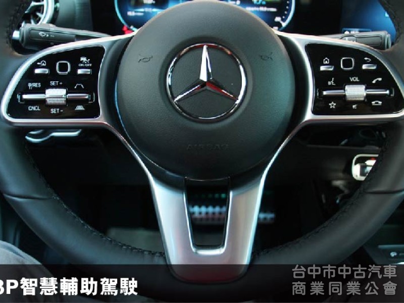 正22年出廠✅就要4MATIC四輪傳動✅正23P輔助✅雙10.25吋螢幕✅環景✅ACC跟車✅夜色✅全景天窗✅新車利率