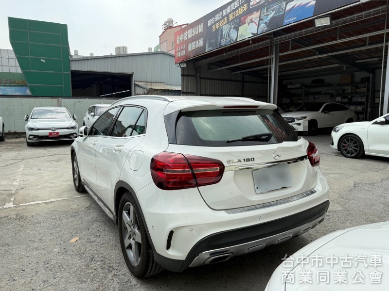 ⭕入手賓士門檻最低!⭕原鈑件 ⭕1.6L 渦輪增壓引擎⭕原廠大螢幕主機＋倒車影像 ✅電動座椅✅電動尾門 ✅雙區恆溫空調