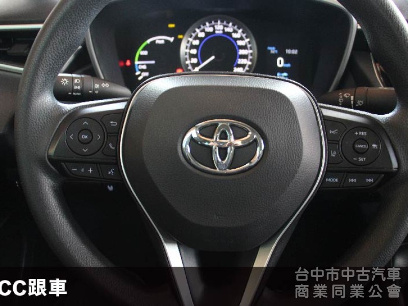 ⭕正24年出廠⭕油電豪華版✅CARPLAY✅倒車顯影✅盲點偵測✅全套免鑰匙✅全車原鈑件⭕全額貸⭕新車利率