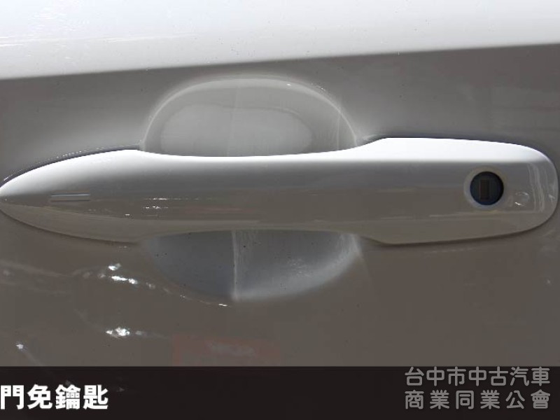 ⭕正24年出廠⭕油電豪華版✅CARPLAY✅倒車顯影✅盲點偵測✅全套免鑰匙✅全車原鈑件⭕全額貸⭕新車利率
