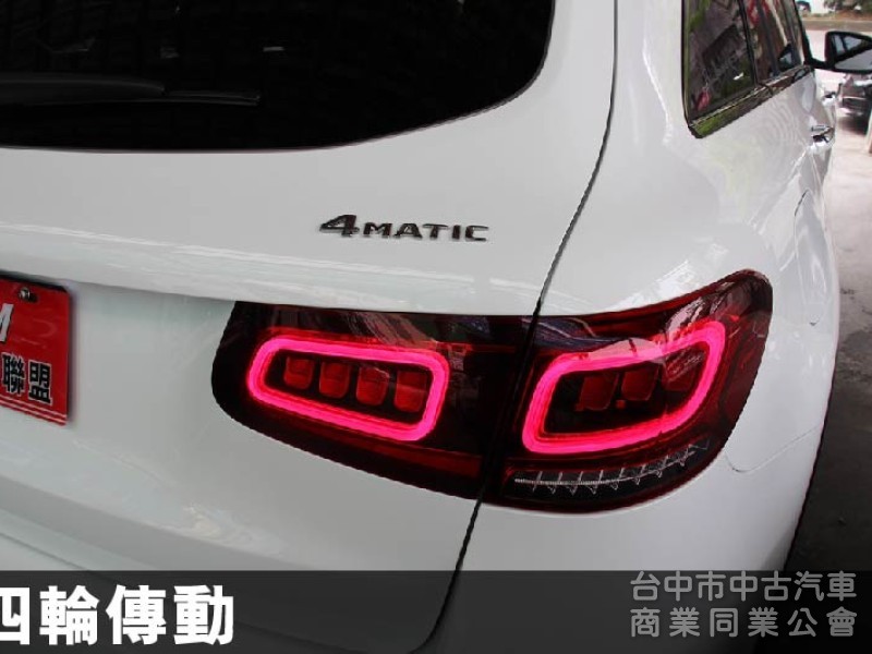 ⭕正22年出廠✅台灣未領牌保固中✅原裝正23P輔助駕駛✅4MATIC四輪傳動✅多光束頭燈✅數位儀表✅360環景✅新車利率