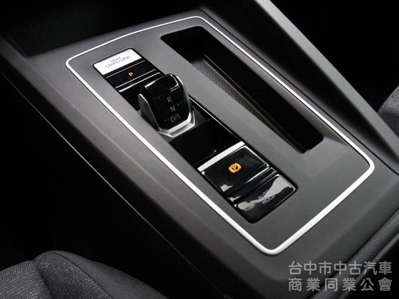 ⭕2023年式超低里程✅全車原鈑件✅IQ DRIVE輔助✅1.0省油省稅金⭕可全貸✅ACC跟車✅車道維持✅盲點✅新車保固